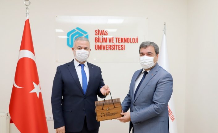TOGÜ Rektörü Şahin'den ziyaretler