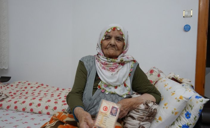 Artvin'de 116 yaşındaki kadın, Kovid-19'u yenerek sağlığına kavuştu