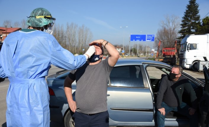 Bartın'a il dışından gelenlere koronavirüs testi uygulaması