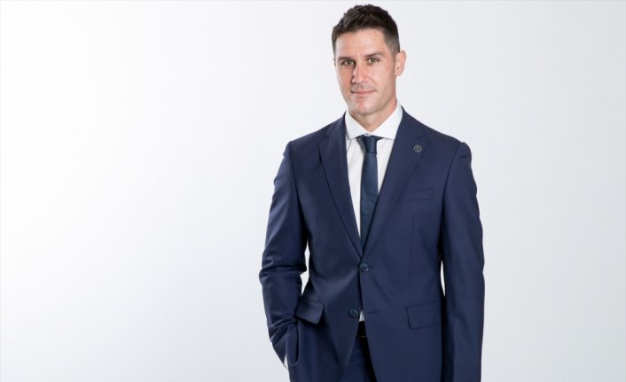 Damat Tween, İspanya'da futbol hakemlerinin kıyafet sponsoru oldu