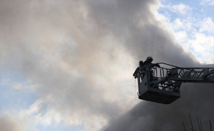 Düzce'de ekmek fırınında çıkan yangın söndürüldü