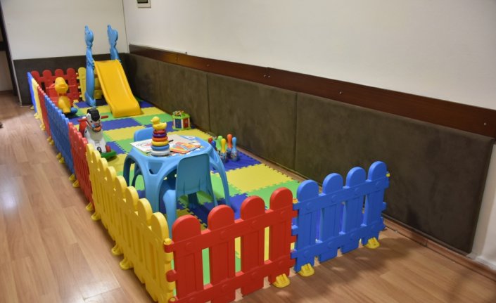 İlkadım Emniyet Müdürlüğüne çocuklar için oyun parkı yapıldı