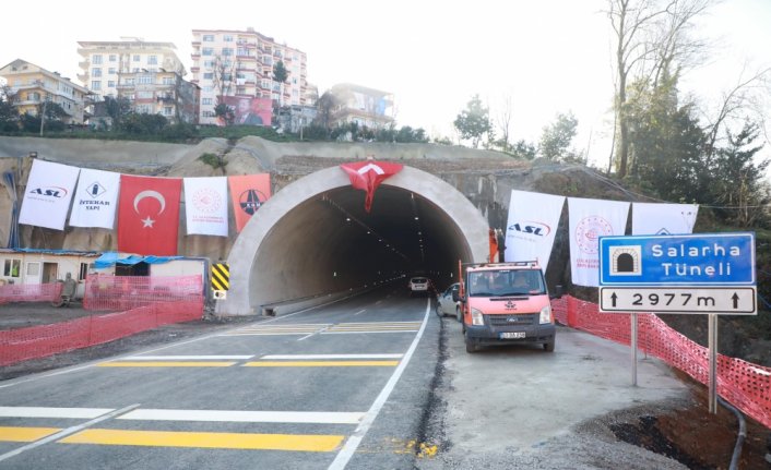 Rize'de “70 yıllık rüya“ Salarha Tüneli'nin 2 bin 977 metre uzunluğundaki ilk tüpü hizmete açıldı
