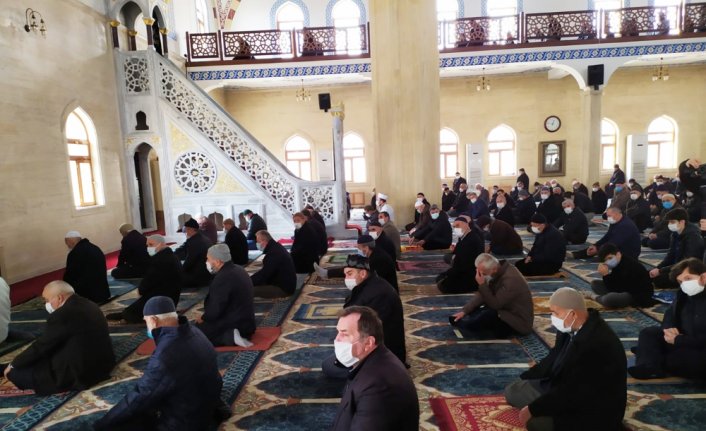 Vezirköprü İlçe Sağlık Müdürlüğünden cuma namazında Kovid-19 uyarısı