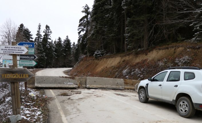 Yedigöller yolu kar ve buzlanma nedeniyle ulaşıma kapatıldı
