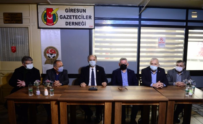 AK Parti Giresun milletvekillerinden Giresun Gazeteciler Derneği'ne ziyaret