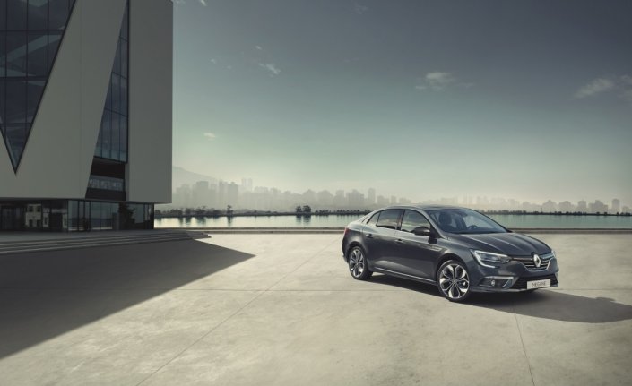 Renault, binek otomobil liderliğini 21’inci yıla taşıdı
