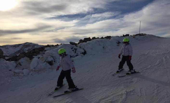 Ordu'da çocuklar ücretsiz kayak eğitimi alacak