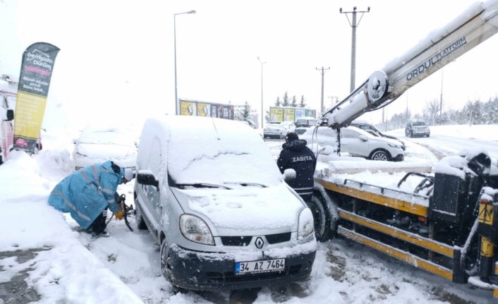Sakarya, Kocaeli, Karabük ve Bolu'da kar etkili oluyor