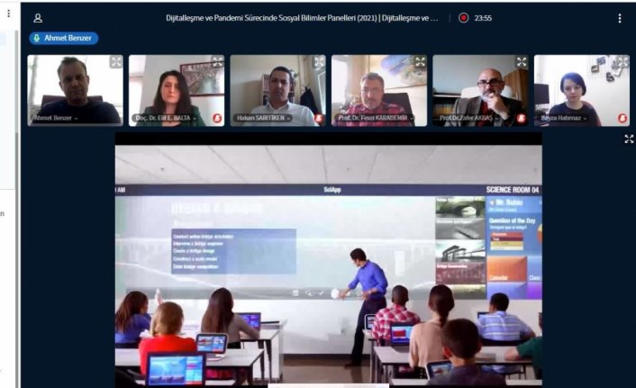 DÜ'de “Dijitalleşme ve Pandemi Sürecinde Sosyal Bilimler Panelleri“