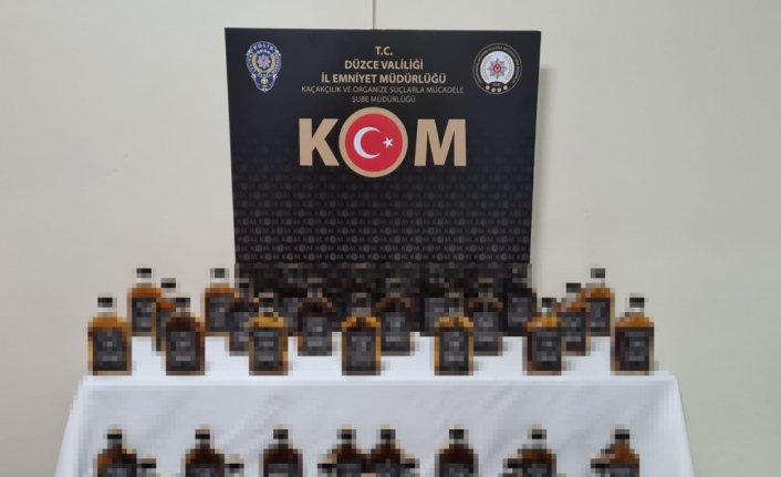 Düzce'de 39 şişe kaçak ve sahte içki ele geçirildi