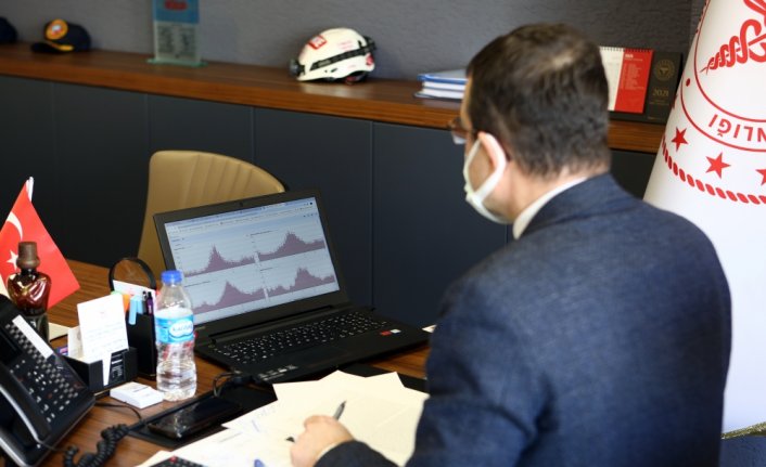 Filyasyon ekipleri dedektif gibi çalışarak temaslı kişileri ortaya çıkardı