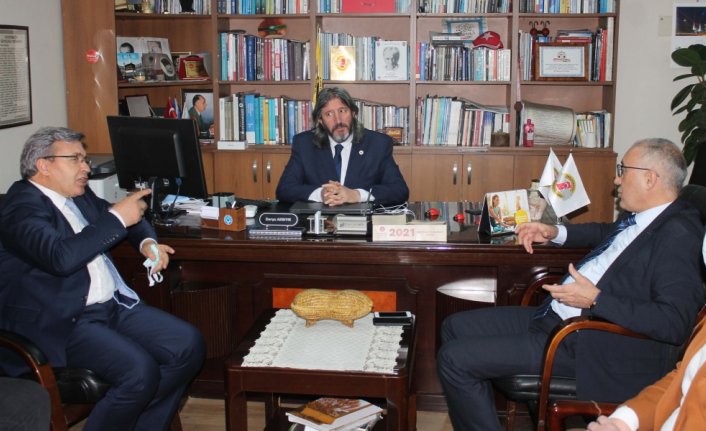 Gelecek Partisi Genel Başkan yardımcıları Üstün ve Demir, Zonguldak'ta ziyaretlerde bulundu