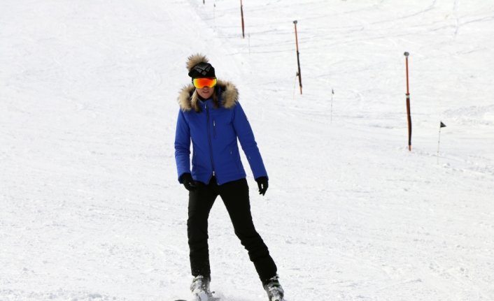 Kartalkaya'da kayak sezonu nisanda da devam edecek