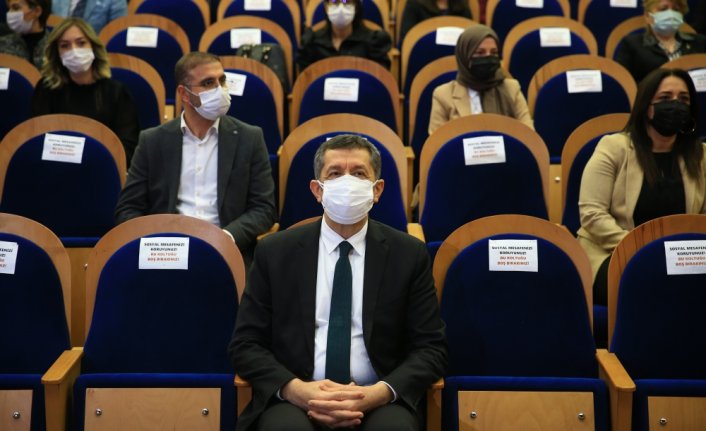 Milli Eğitim Bakanı Selçuk, Zonguldak'ta ziyaretlerde bulundu