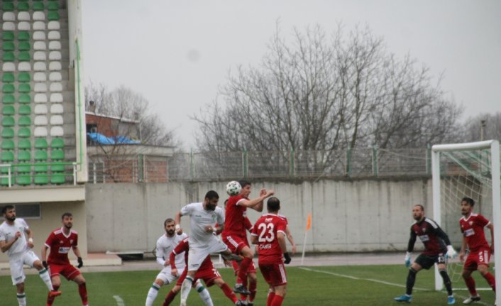 Misli.com 3. Lig'de Çarşambaspor, Somaspor ile 3-3 berabere kaldı