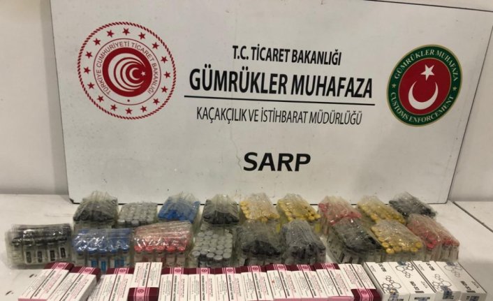 Sarp Sınır Kapısı'nda gümrük kaçağı 498 kutu ilaç ele geçirildi