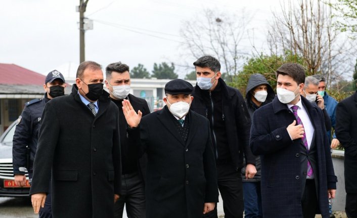 Trabzon Valisi Ustaoğlu, fabrikalarda Kovid-19 denetimi yaptı