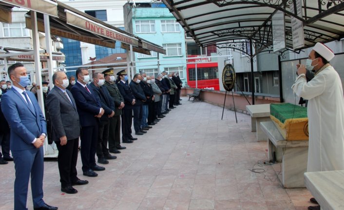 Ünye'de vefat eden şehit babası Başaran son yolculuğuna uğurlandı