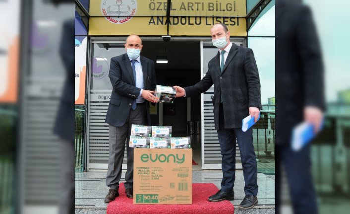 Canik Belediyesinden okullara maske desteği
