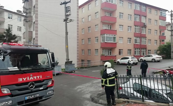 Elektrik direğinde ortaya çıkan enerji akımı korkuttu