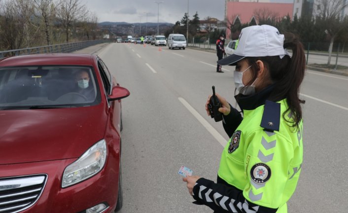 Karabük'te trafiğe Berna komiser 