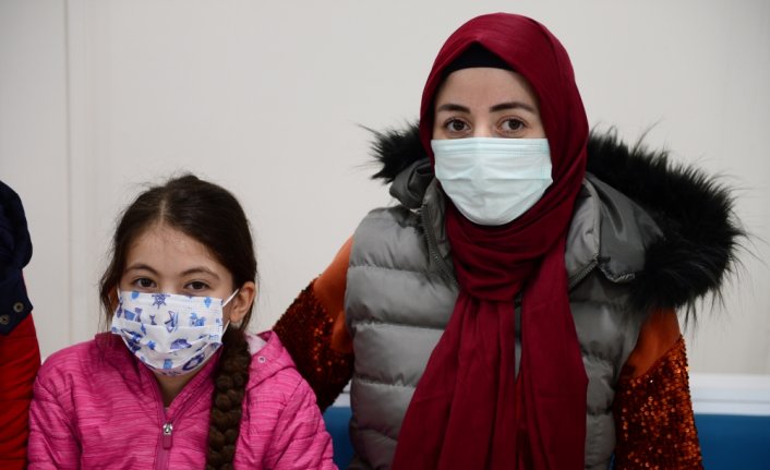 Özel öğrenciler eğitici materyallerle salgın döneminde eğitimlerine evden devam etti