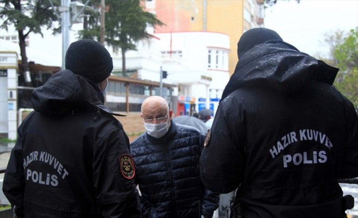 Samsun'da Kovid-19 izolasyon kurallarını ihlal eden 14 kişi hakkında işlem yapıldı