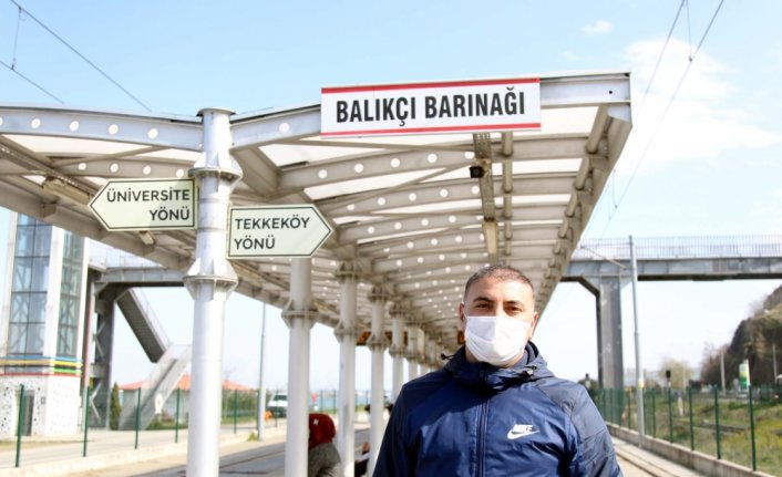 Samsun'da tramvay beklerken kalp krizi geçiren vatandaşı kurtaran güvenlik görevlisi: