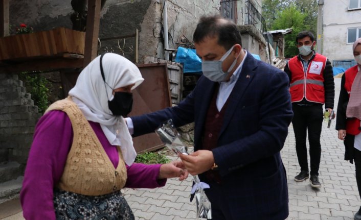 Anneler Günü'nde şehit anneleri unutulmadı