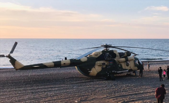 Azerbaycan'a ait askeri helikopter teknik nedenle Giresun sahiline zorunlu iniş yaptı