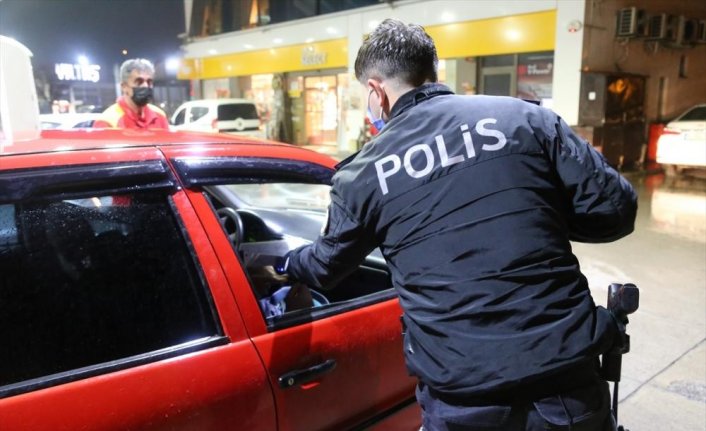 Bolu'da polis ekipleri 