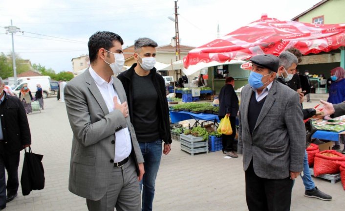Eflani Kaymakamı İbrahim Şenkon, semt pazarını denetledi