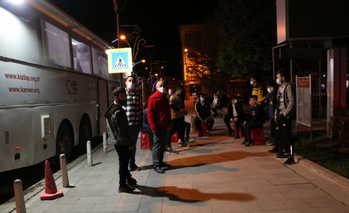 Havza'da iftar sonrası 108 ünite kan bağışı toplandı