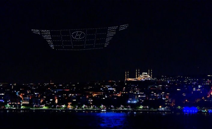 Hyundai Tucson, İstanbul Boğazı'ndaki ışık gösterisiyle tanıtıldı