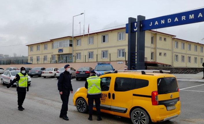 İlçe Jandarma Komutanlığından “tam kapanma“ tedbirleri denetimi
