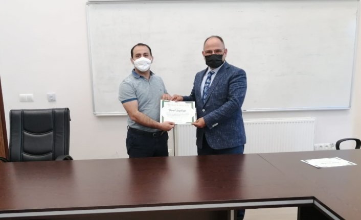 KBÜ'de TÜBİTAK'tan proje desteği alan öğrencilere teşekkür belgesi verildi