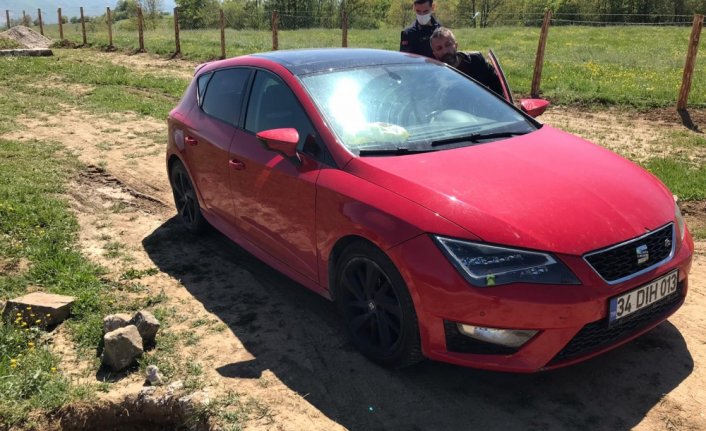 Konya'dan çalınan araç Kavak'ta jandarma tarafından bulundu