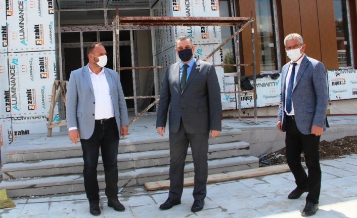 Milletvekili Çilez Taşova'da sağlık yatırımlarını inceledi