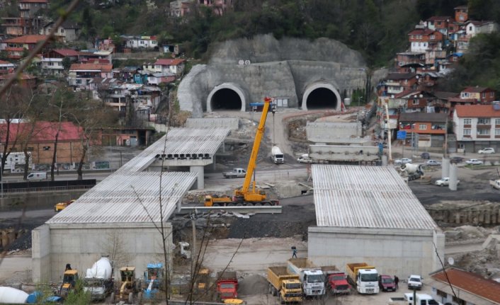 Mithatpaşa tünellerinin ucunda ışık göründü