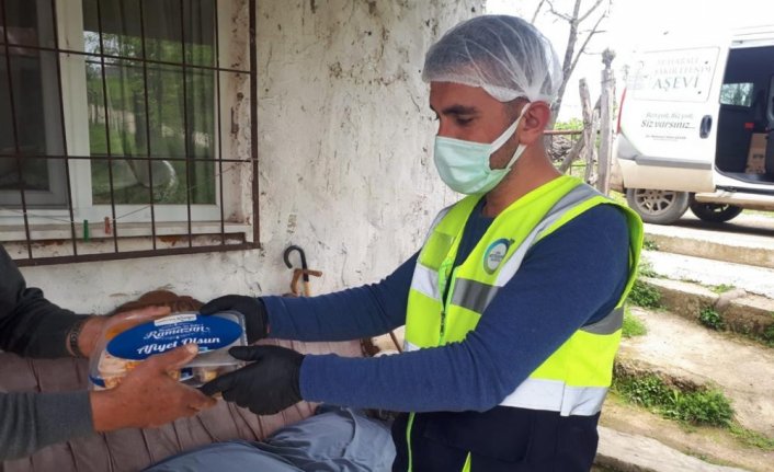 Ordu'da aşevindeki kazanlar ihtiyaç sahipleri için kaynıyor