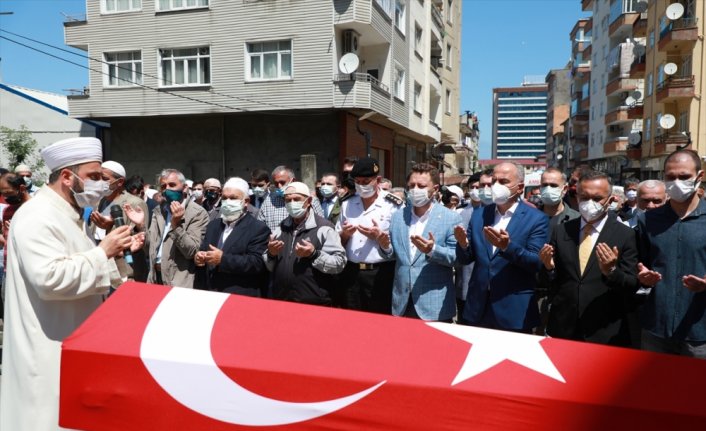 Rize'de trafik kazasında hayatını kaybeden 15 Temmuz gazisi son yolculuğuna uğurlandı