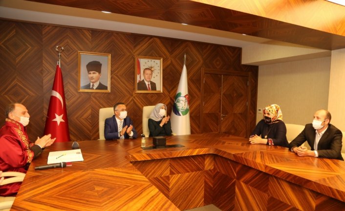 Salgın nedeniyle kavuşamayan Rizeli Resul ile Azeri Gülyanak nihayet nikah masasına oturdu