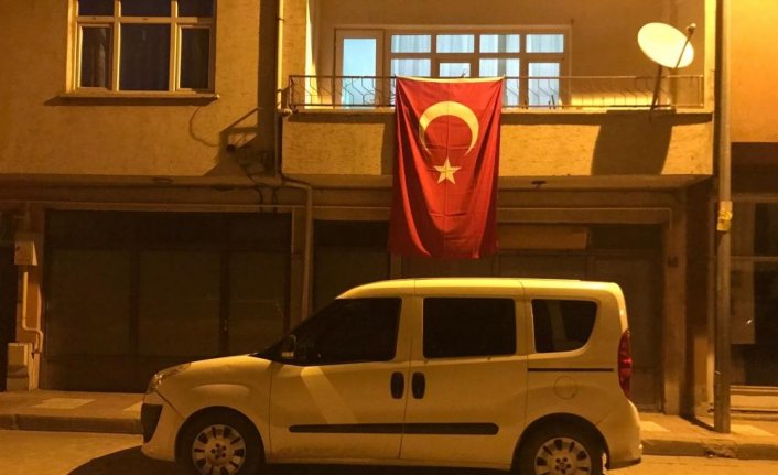 Şehit Piyade Uzman Çavuş Murat Nar'ın Kastamonu'daki ailesine acı haber verildi