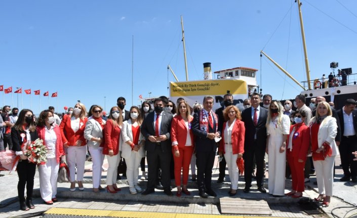 TDP Genel Başkanı Sarıgül, 19 Mayıs'ta Samsun'da gençlere vaatlerde bulundu: