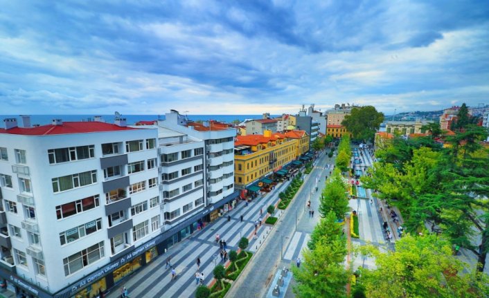 Trabzon Büyükşehir Belediye Başkanı Zorluoğlu, projeleri değerlendirdi