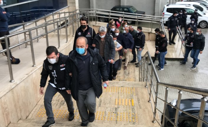 Zonguldak merkezli FETÖ/PDY operasyonunda yakalanan 14 şüpheliden 13'ü adliyede