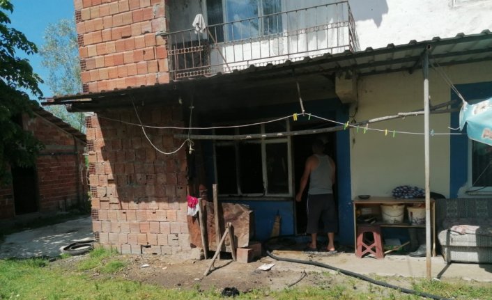 Çarşamba ilçesinde yangın çıkan evde hasar oluştu