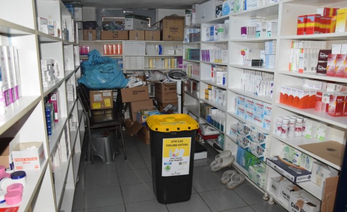 Espiye Belediyesi eczanelere atık ilaç toplama kutuları dağıttı