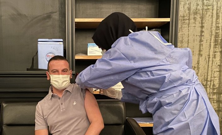 Gaziantep'teki Sanko Park AVM'de Kovid-19 aşı istasyonu kuruldu